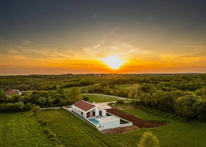 Dianthe By Istrialux * Tomisici